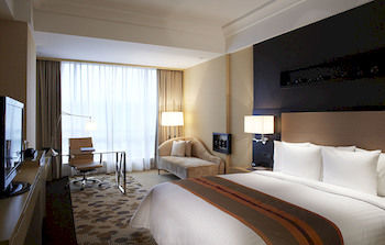 صورة Courtyard by Marriott Shanghai Central في شنغهاي 9