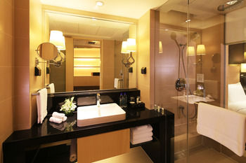 صورة Courtyard by Marriott Shanghai Central في شنغهاي 3
